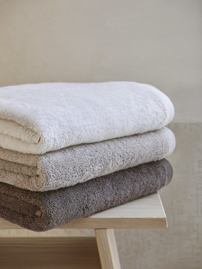 Aquanova London 30x50cm Guest Towel - Truffle