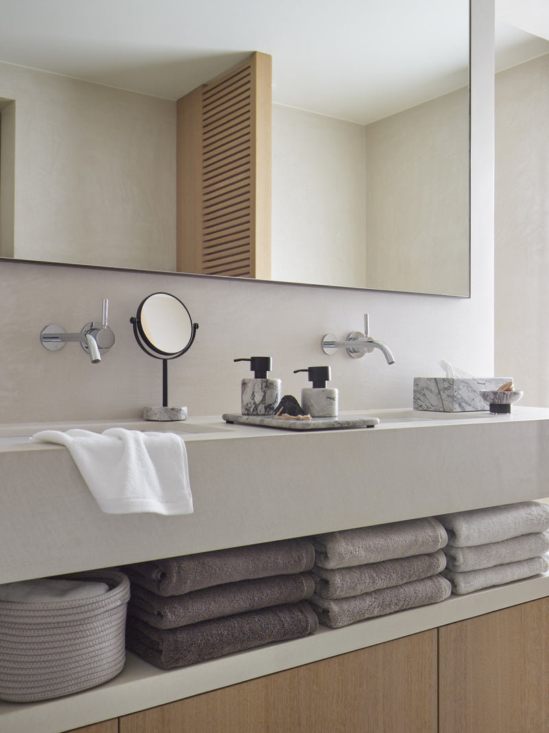 Aquanova London 70x130cm Bath Towel - Ash