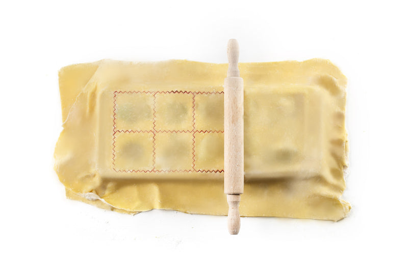 Ibili Round Ravioli Mold with Rolling Pin - Red